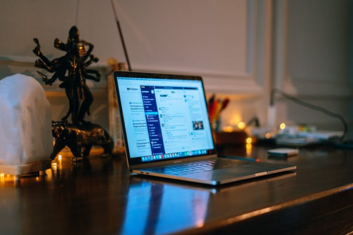 Czym się różni lokalne SEO od ogólnego: Przewodnik Strategiczny dla Biznesu