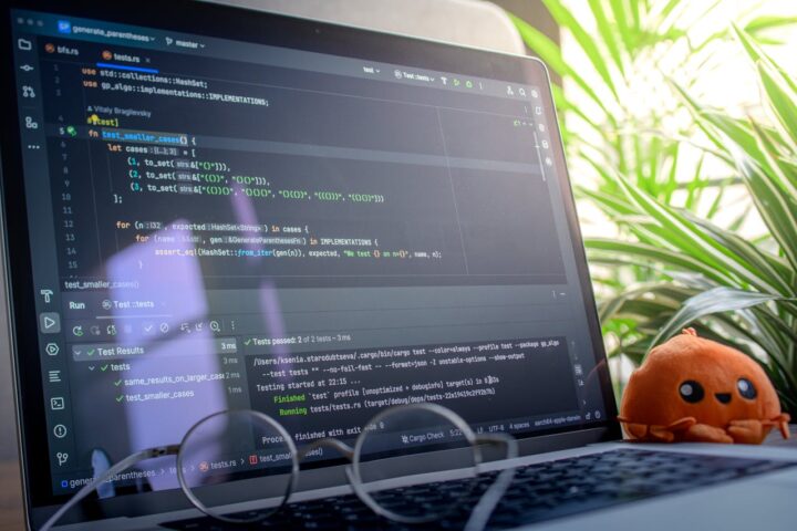 Co wpływa na konwersję w sklepie internetowym? Najważniejsze czynniki, które zwiększają sprzedaż online